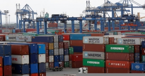 Báo quốc tế "trầm trồ" về nền kinh tế Việt Nam trong Kỷ nguyên Covid-19