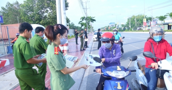 Nhiều cách làm gần gũi, thiết thực việc tuyên truyền pháp luật trong nhân dân của Công an tỉnh Bình Dương