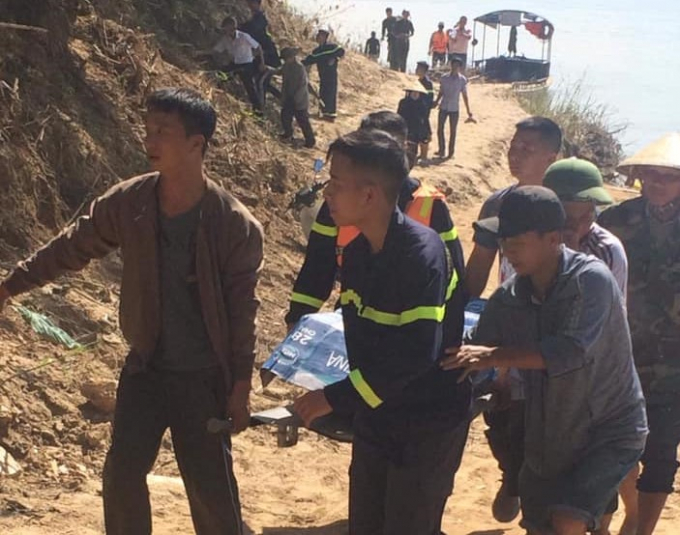 Sau nhiều giờ nỗ lực thi thể nạn nhân đã được tìm thấy.