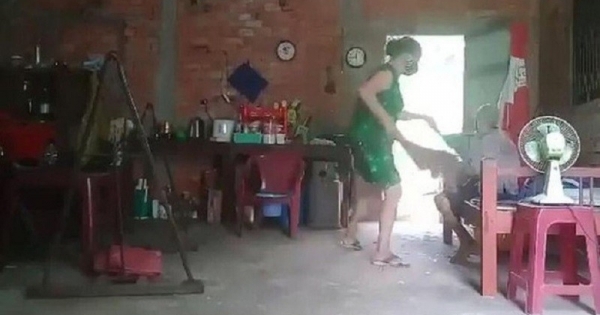 Đứa con đánh đập, đổ chất bẩn lên đầu mẹ già 80 tuổi lĩnh án