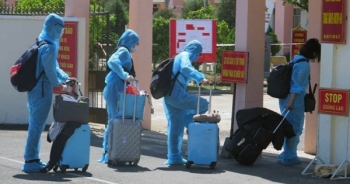 Thêm 4 ca mắc COVID-19 trong đó có 2 người Việt Nam