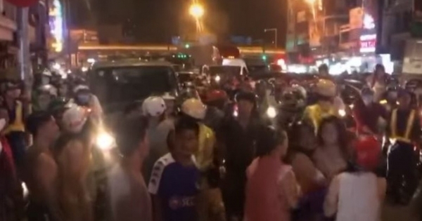 Phạt 7 triệu đồng, tước bằng lái 23 tháng với thanh niên say xỉn, xô xát với CSGT