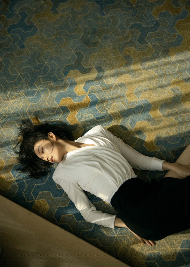 Với mái tóc ngắn và biểu cảm đa dạng, Nghê Ni thực sự rất cuốn hút. 