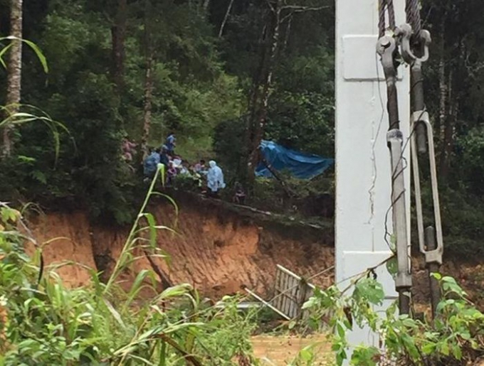 e3551316f5551c0b4544