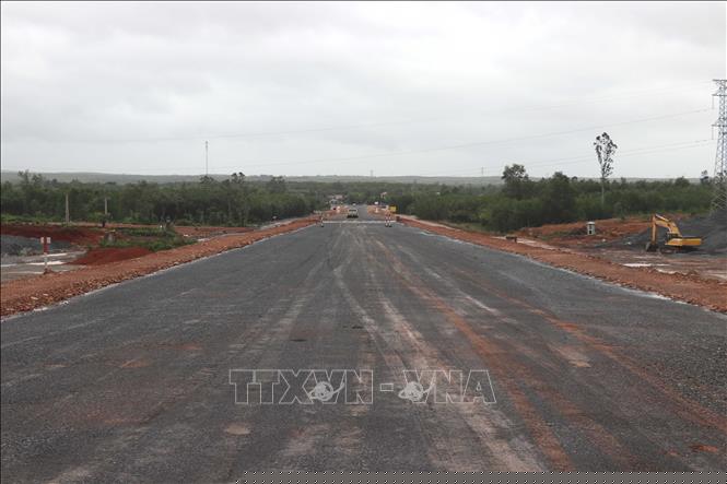 Trong 11 tháng năm 2020, vốn đầu tư thực hiện từ nguồn ngân sách nhà nước đạt 406,8 nghìn tỷ đồng. Ảnh minh họa: Nguyên Lý/TTXVN