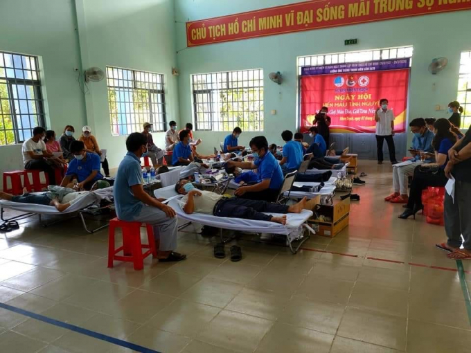 54F7D61E-FC84-4E51-9C5C-7FE7450975A1.