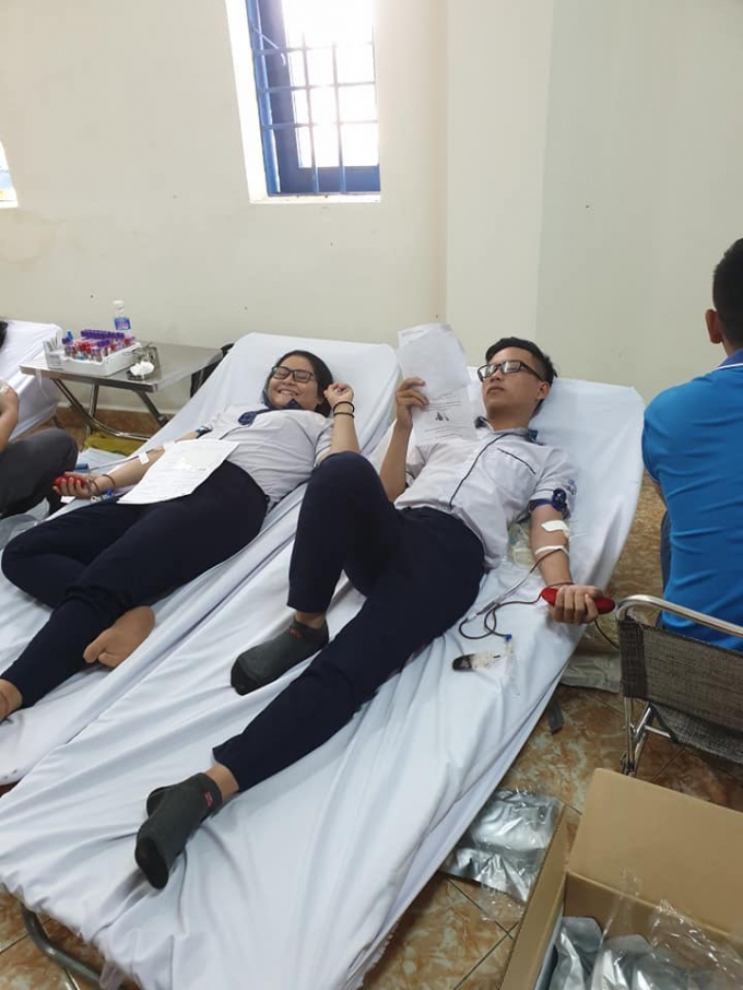 BDB55C62-DDB3-4C36-B80E-0224574E8910.