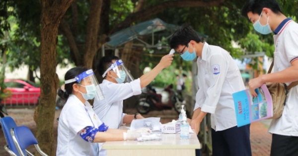 Hà Nội: Mục tiêu trên 95% trẻ 12-17 tuổi tiêm vaccine Covid-19