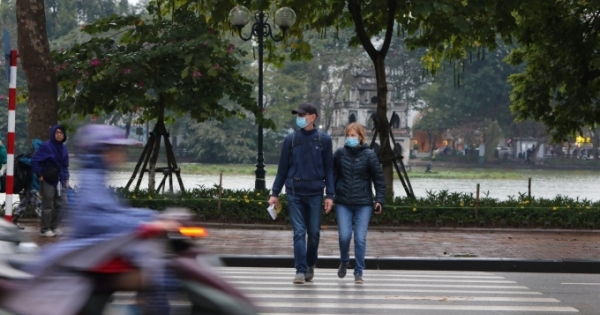 Hôm nay Hà Nội sẽ đón gió mùa đông Bắc, trời mưa rét