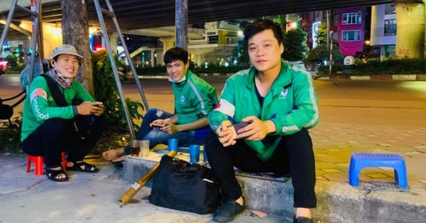 Đội cứu hộ “đặc biệt” trên đường phố Hà Nội