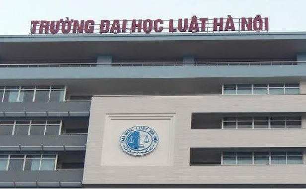 Niềm tự hào mang tên Đại học Luật Hà Nội