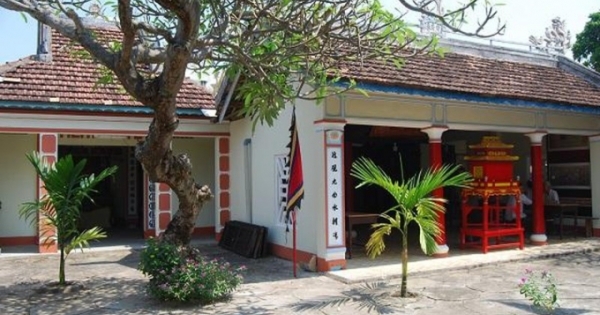 Dấu xưa đình cổ giữa lòng phố núi Kon Tum