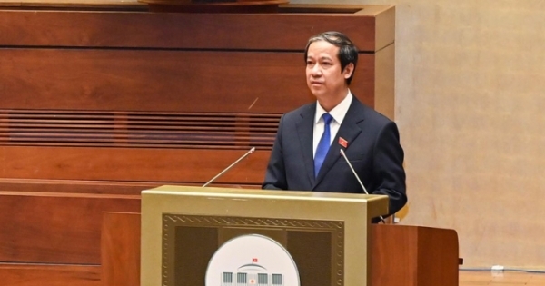 Bộ trưởng Giáo dục và Đào tạo nêu giải pháp để học sinh trở lại trường học