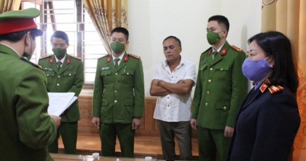 Sơn La: Khởi tố 2 đối tượng khai thác đất trái phép