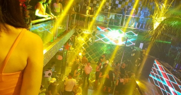 Từ 0h ngày 12/11, Bắc Ninh dừng hoạt động karaoke, quán bar, vũ trường