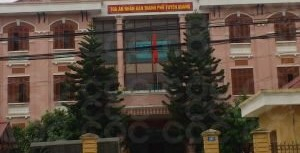 p1_134846256382420a842e02def3bd344970d481281c3298