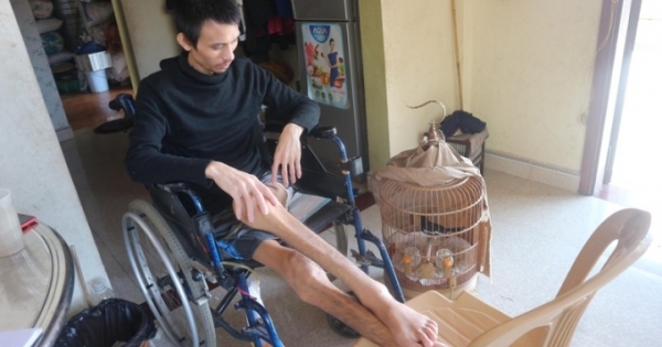 Chàng trai bại liệt "tái sinh" sau lần “chết đi sống lại”