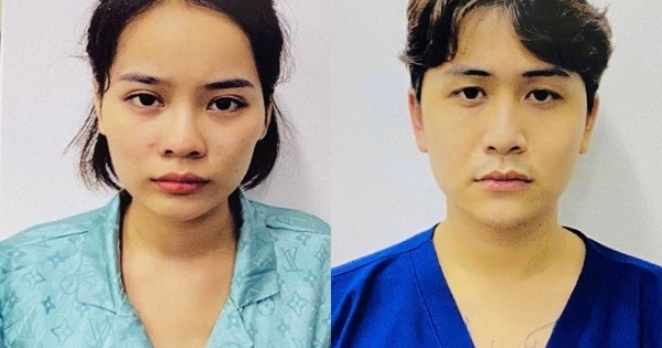 Nhân viên thẩm mỹ viện tự giữ khách vì sau khi nghe tư vấn mà không chịu làm gì