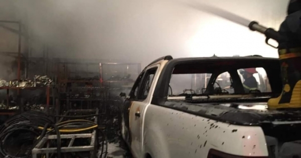 Quảng Ninh: Xí nghiệp Việt Hồng bị “bà hỏa” thiêu rụi