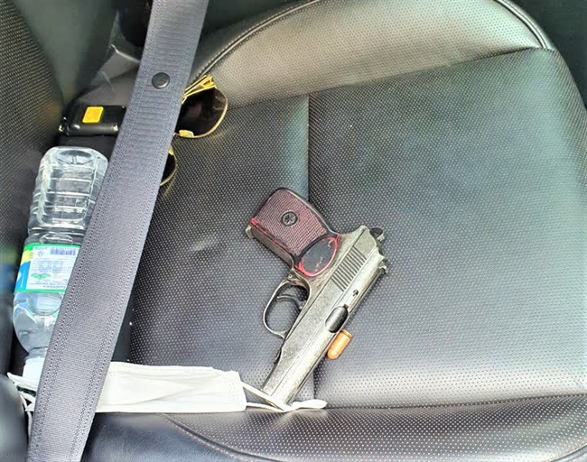 Khẩu súng mà Đậu Đức Thuận gây ra vụ nổ súng bắn vào anh T.