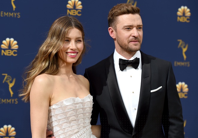 Nam ca sĩ Justin Timberlake đã chính thức công khai xin lỗi vợ - nữ diễn viên Jessica Biel hồi cuối năm 2019 (Ảnh; The Guardian).