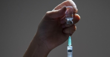 Tiêm chủng COVID-19 phải thực hiện hàng năm