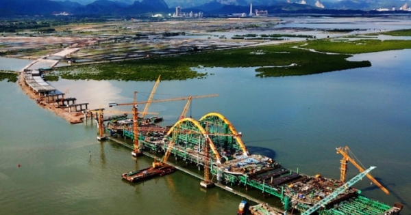 Quảng Ninh - Thích ứng, kiên trì thực hiện mục tiêu kép