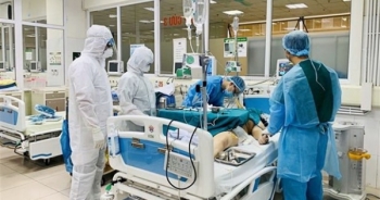 Việt Nam đang có 751 bệnh nhân COVID-19 thở máy, ECMO
