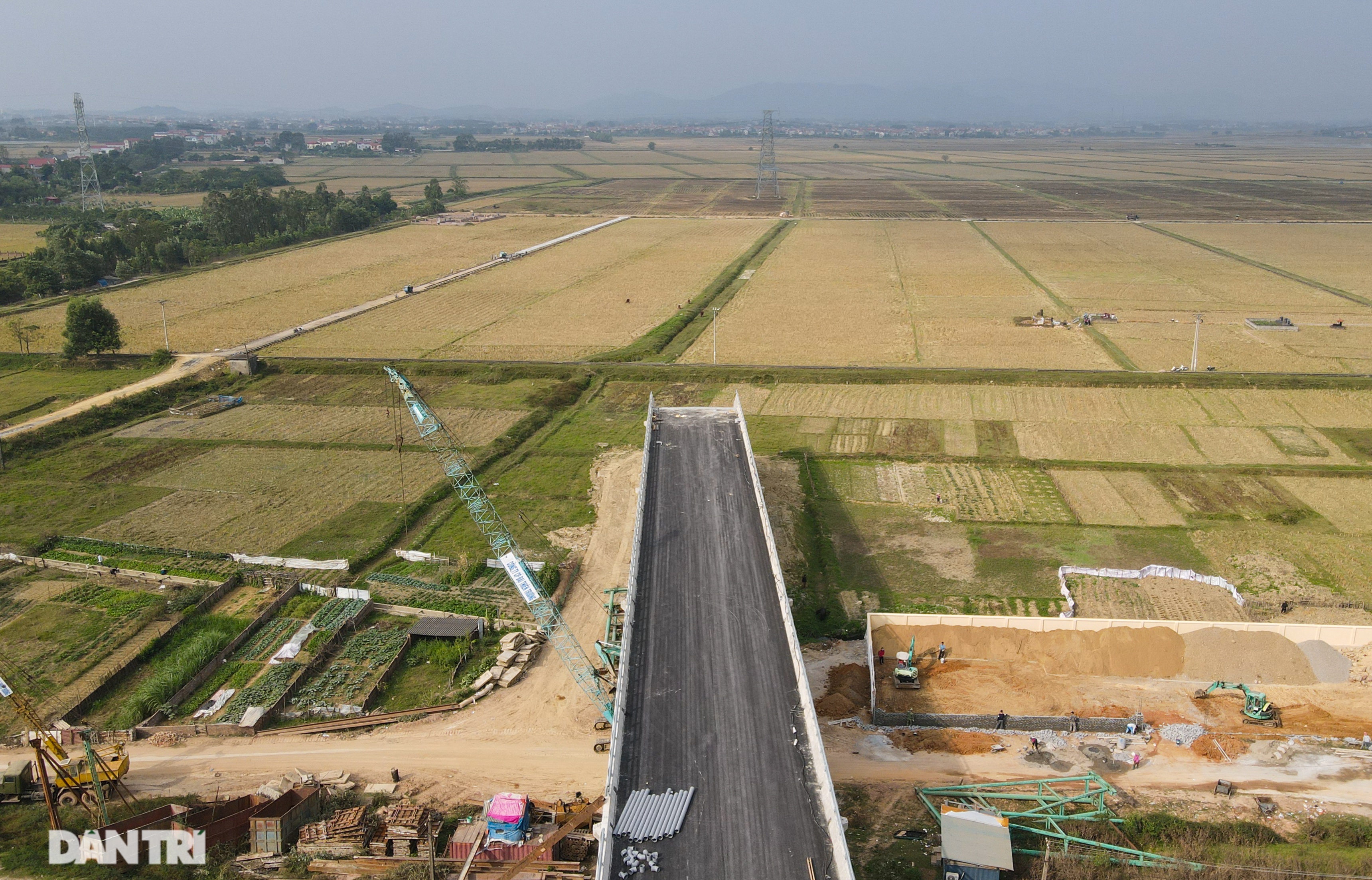 Ảnh báo Dân trí.