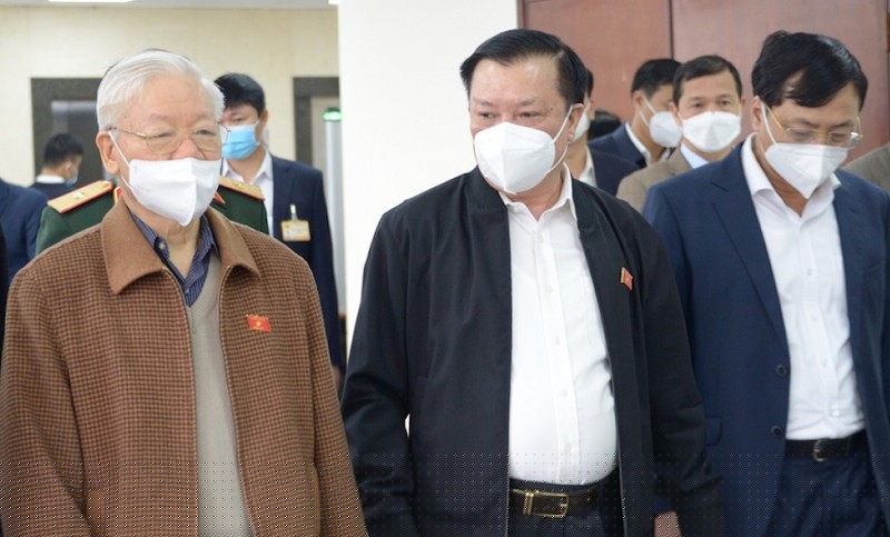 Tổng Bí thư Nguyễn Phú Trọng tiếp xúc cử tri sáng 25-11.