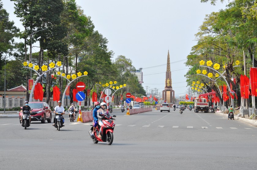 C&agrave; Mau hưởng ứng Ng&agrave;y Ph&aacute;p luật thiết thực, kh&ocirc;ng ph&ocirc; trương, h&igrave;nh thức ảnh 1