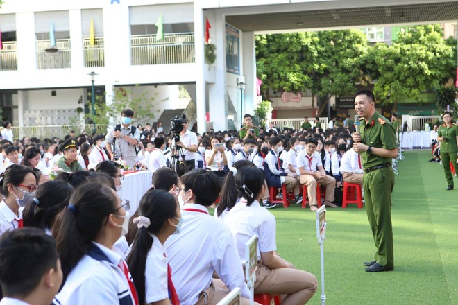 img-20221031-200741-2797