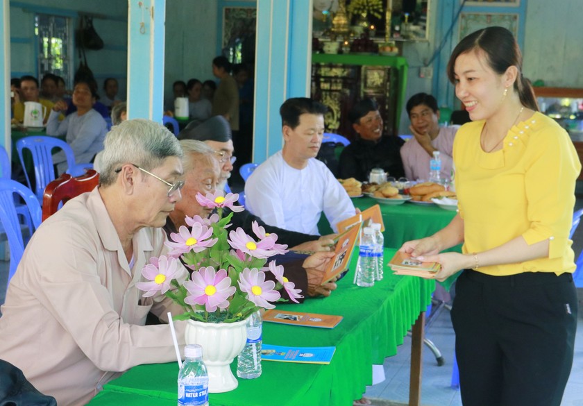 Bằng nhiều hình thức để pháp luật đến gần dân hơn.