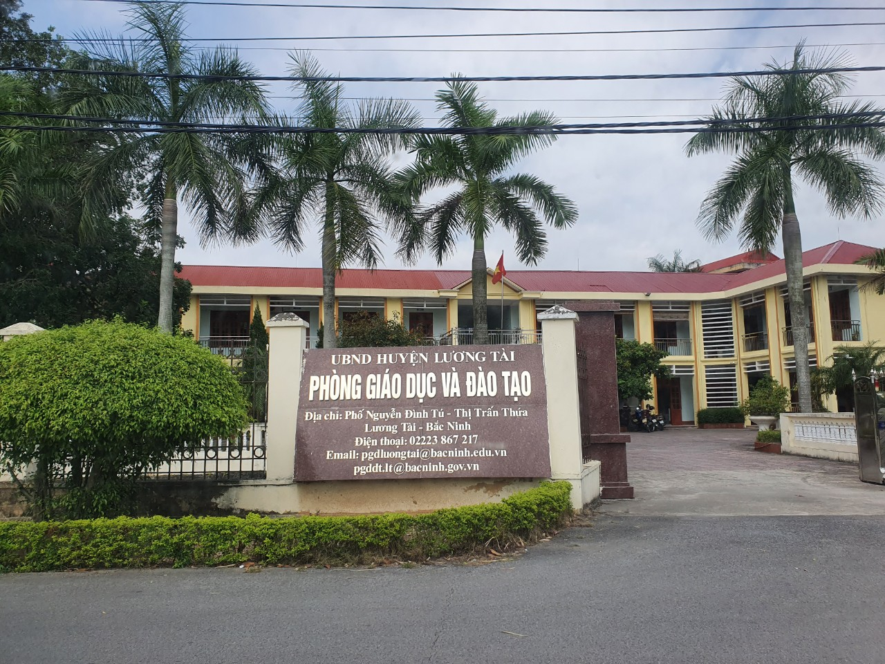 Trụ sở Phòng giáo dục và đào tạo huyện Lương Tài nơi xảy ra sự việc một số giáo viên tố Phòng GD&amp;amp;ĐT thu khoản phí 3% trái quy định.