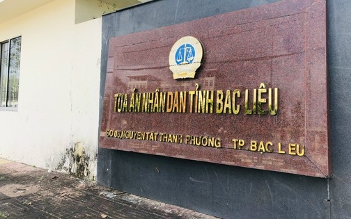 Phó Chánh án TAND tỉnh Bạc Liêu bị bắt quả tang khi nhận tiền của nữ bị cáo trong khách sạn