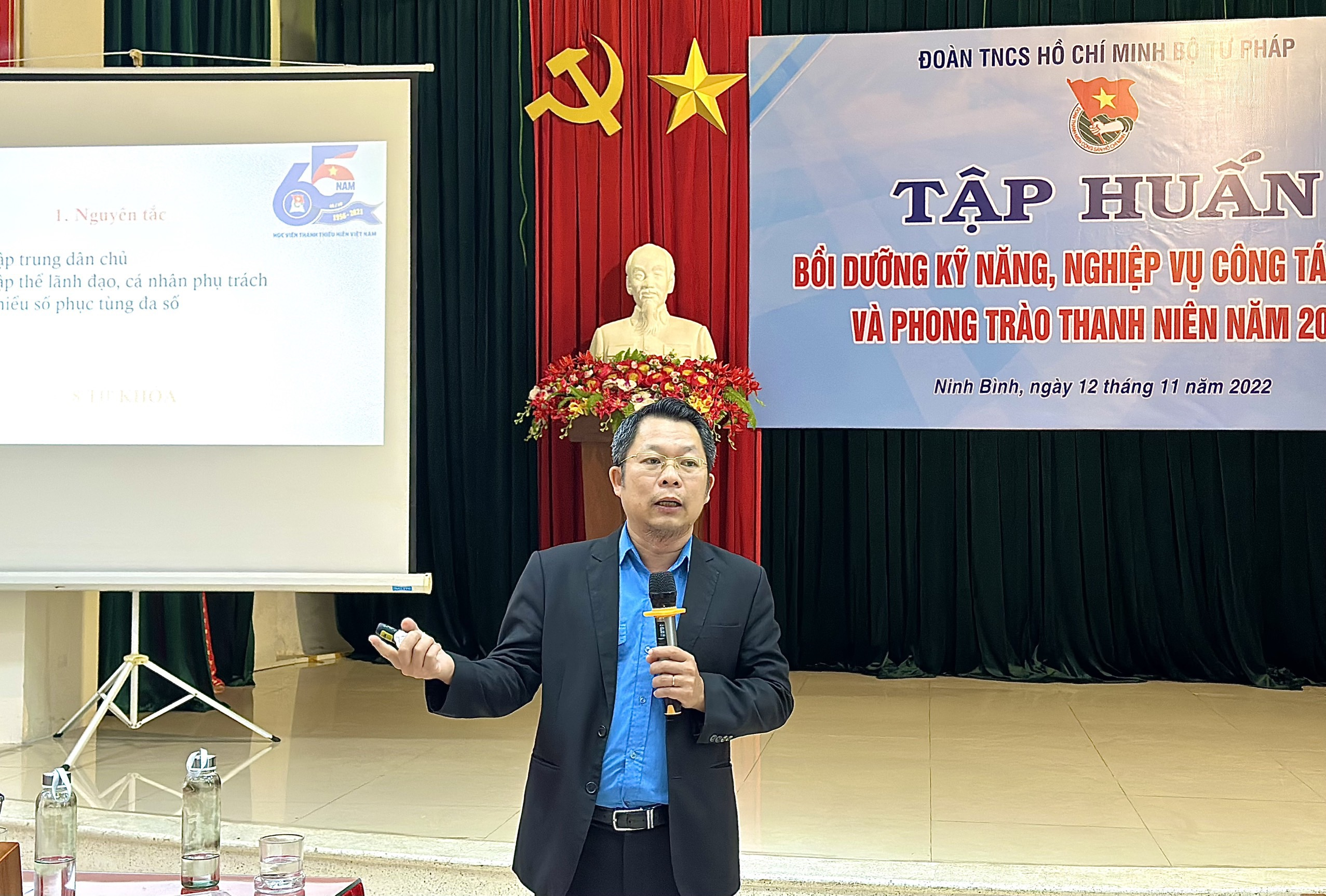 A76370DD-F87D-4280-907A-9427AD03FDD7.