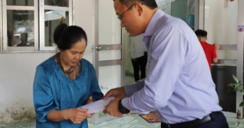 Ủy ban ATGT Quốc gia thăm hỏi gia đình nạn nhân tử vong do tai nạn giao thông