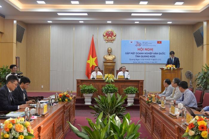 Quảng Ng&atilde;i gặp mặt c&aacute;c doanh nghiệp, nh&agrave; đầu tư H&agrave;n Quốc đang hoạt động sản xuất, kinh doanh tr&ecirc;n địa b&agrave;n tỉnh.