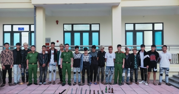 Quảng Ninh: Bắt khẩn cấp nhóm đối tượng mang theo hung khí gây náo loạn đường phố