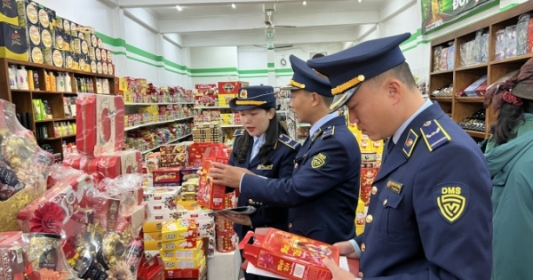 Mở đợt cao điểm chống buôn lậu, gian lận thương mại, hàng giả dịp tết Giáp Thìn 2024