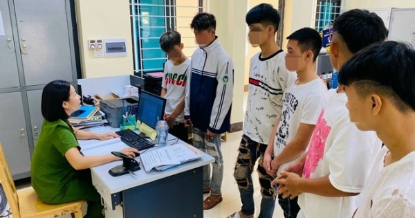 Sơn La: Khởi tố 14 thanh niên bốc đầu xe máy, khiêu khích CSGT