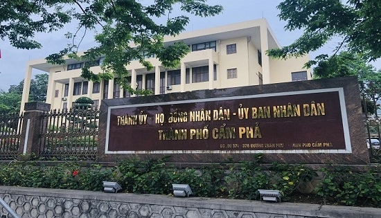 Quảng Ninh: Ban Thường vụ Thành uỷ Cẩm Phả nói gì về vụ người dân bị huỷ bỏ Quyết định chuyển đổi mục đích sử dụng đất ở?