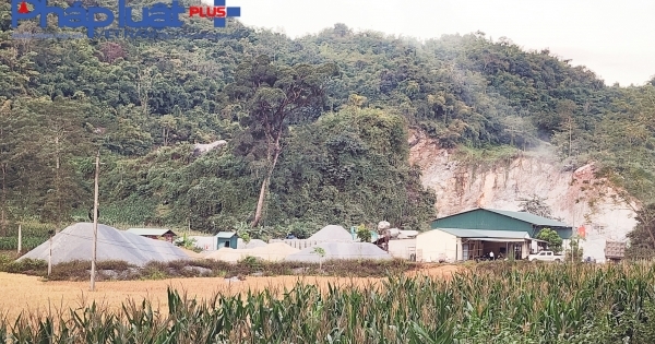 Hà Giang: Mỏ đá vôi Bản Đuốc khai thác, vận chuyển rầm rộ, người dân phải sống trong khói bụi