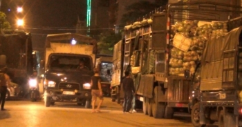 Bắc Ninh: Mở cửa nhà là sợ xe quá tải... đâm