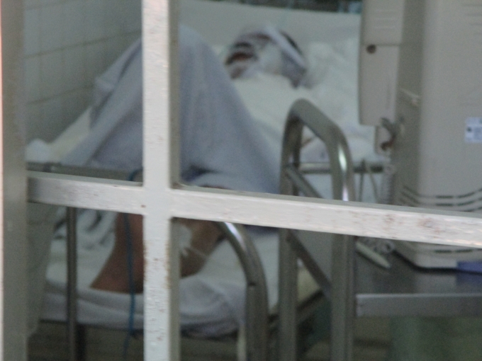 &Ocirc;ng N. đang điều trị tại bệnh viện