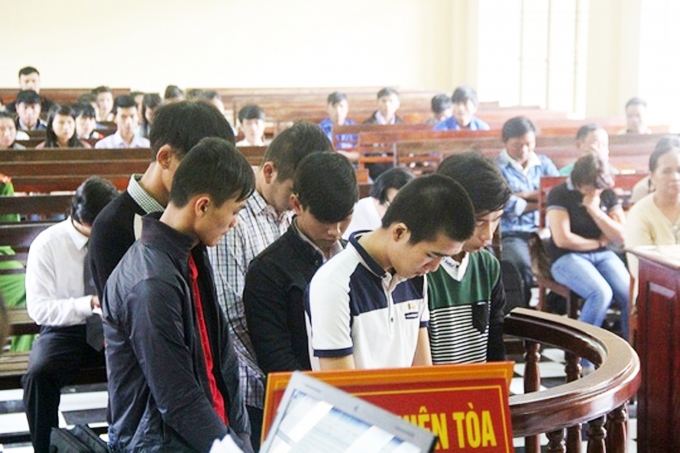 Khi g&acirc;y &aacute;n, c&aacute;c bị c&aacute;o đều l&agrave; học sinh