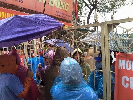 Giải oan c&ocirc;ng nh&acirc;n Dệt: