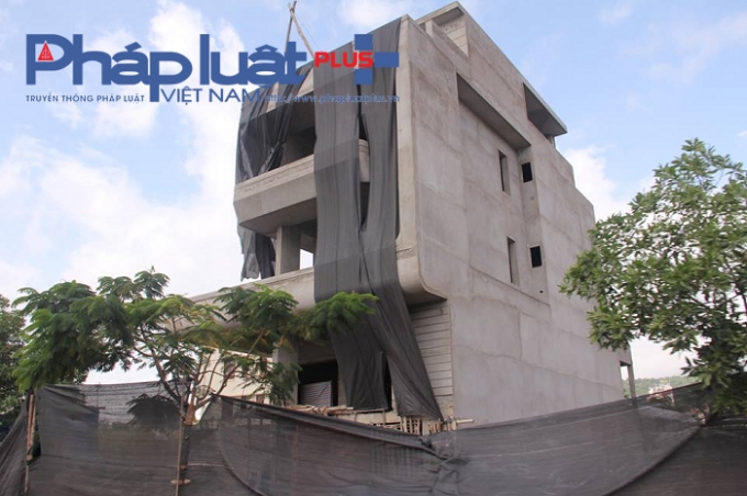 Trong tương lại dự kiến sẽ c&ograve;n nhiều t&ograve;a biệt thự khủng sẽ được x&acirc;y dựng tại khu vực n&agrave;y.