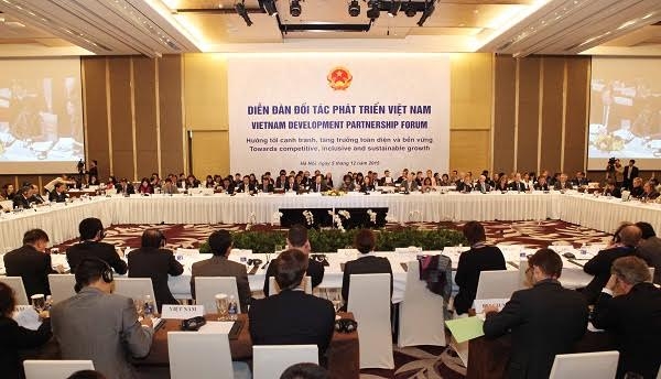 To&agrave;n cảnh Diễn đ&agrave;n Đối t&aacute;c ph&aacute;t triển Việt Nam 2015.