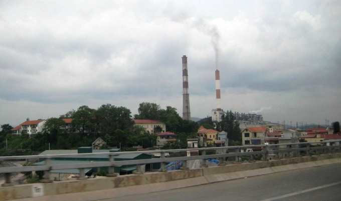 Quy hoạch điện VII đ&atilde; lựa chọn ph&aacute;t triển nhiệt điện than với tỷ trọng lớn g&acirc;y &aacute;p lực qu&aacute; lớn đối với m&ocirc;i trường v&agrave; x&atilde; hội.